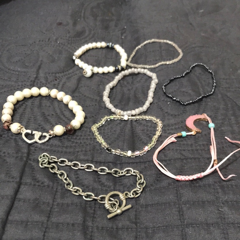 Bracket pack